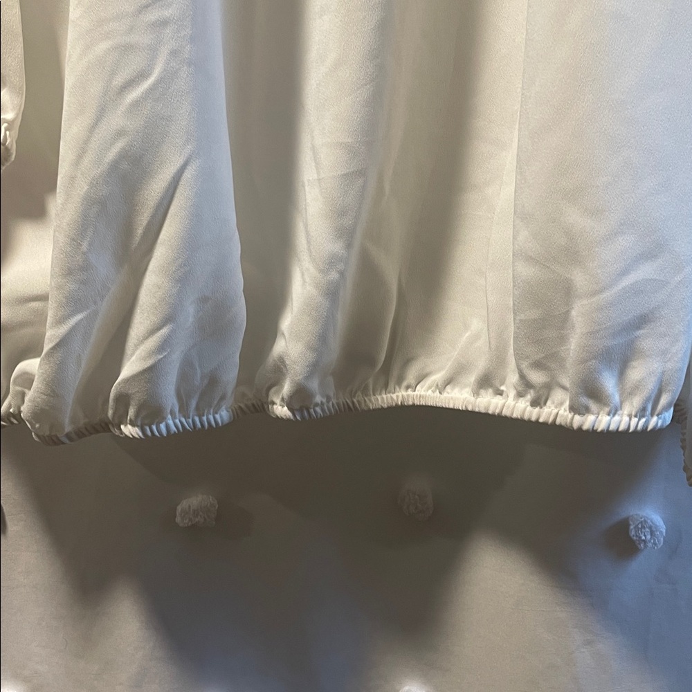 Chico's Elegant White Blouse - Picture 3 of 6